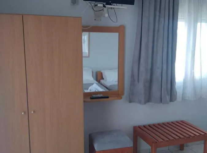 Polymnia Apartment *